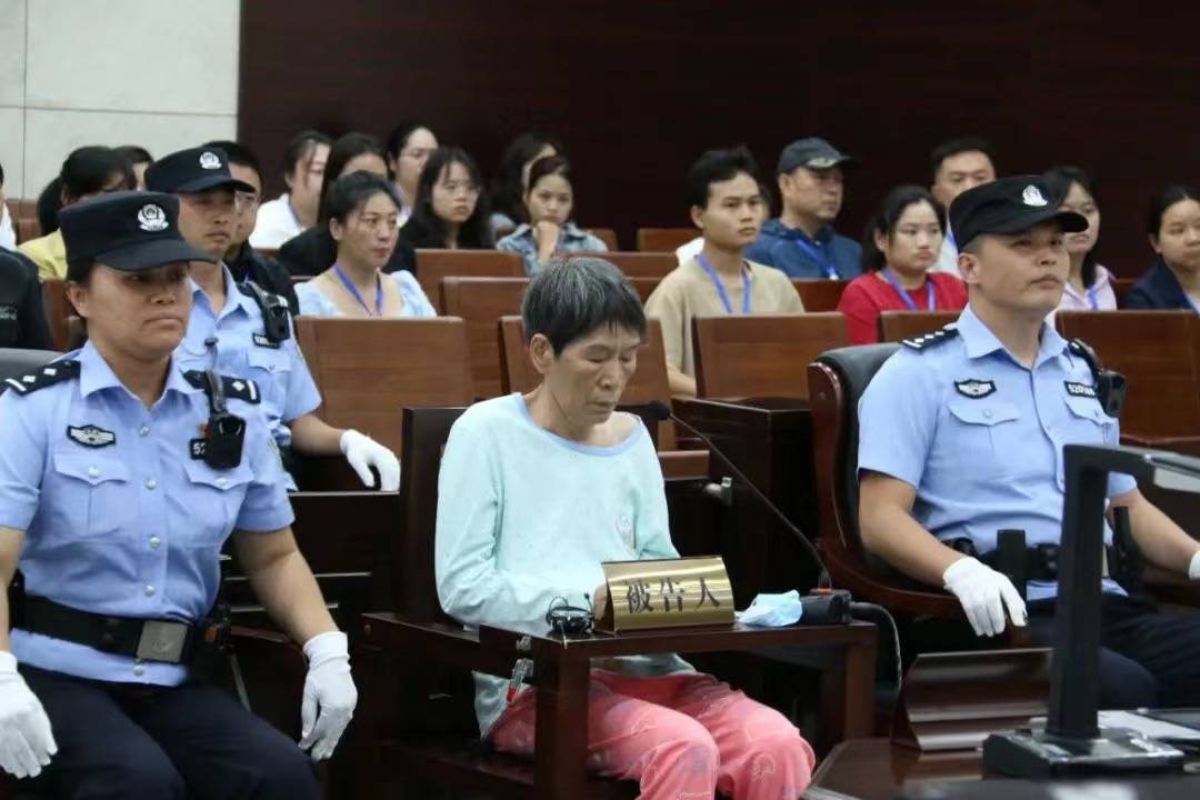 死刑！余华英拐卖儿童案重审宣判<strong></p>
<p>证券天津</strong>，其当庭表示上诉