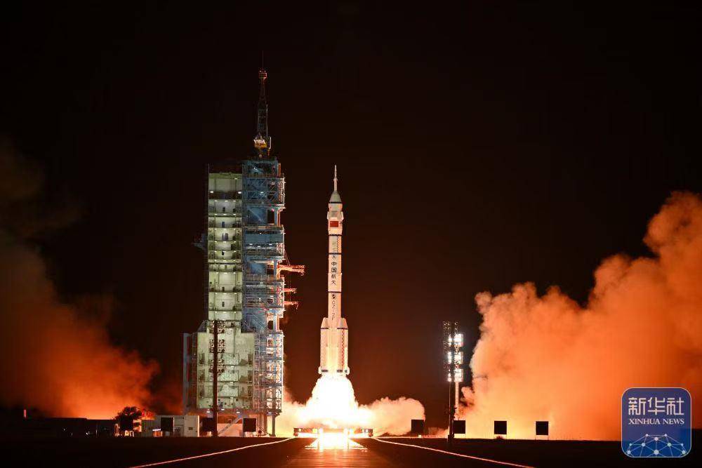 神舟十九号成功发射：采用6.5小时快速交会对接<strong></p>
<p>证券书</strong>，是装载物资最多最重的一次