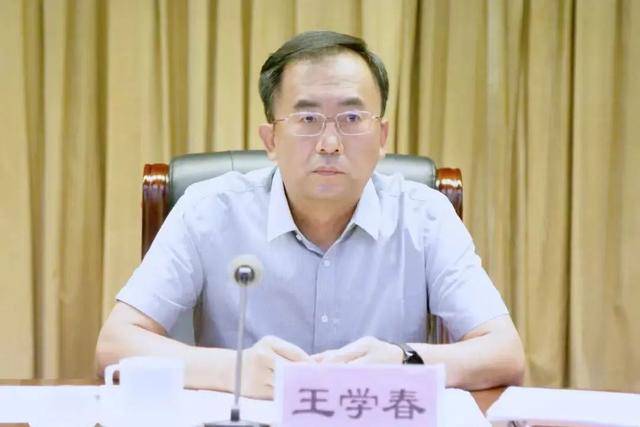 另有任用的山东省管干部王学春<strong></p>
<p>国融证券</strong>，履新职