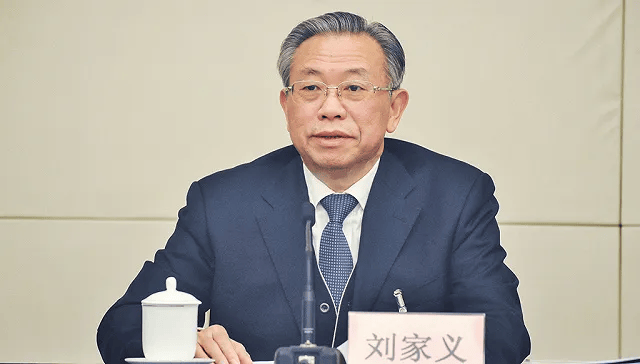 李锦斌、刘家义、刘赐贵、王建军<strong></p>
<p>网络证券</strong>，已任中央指导组组长