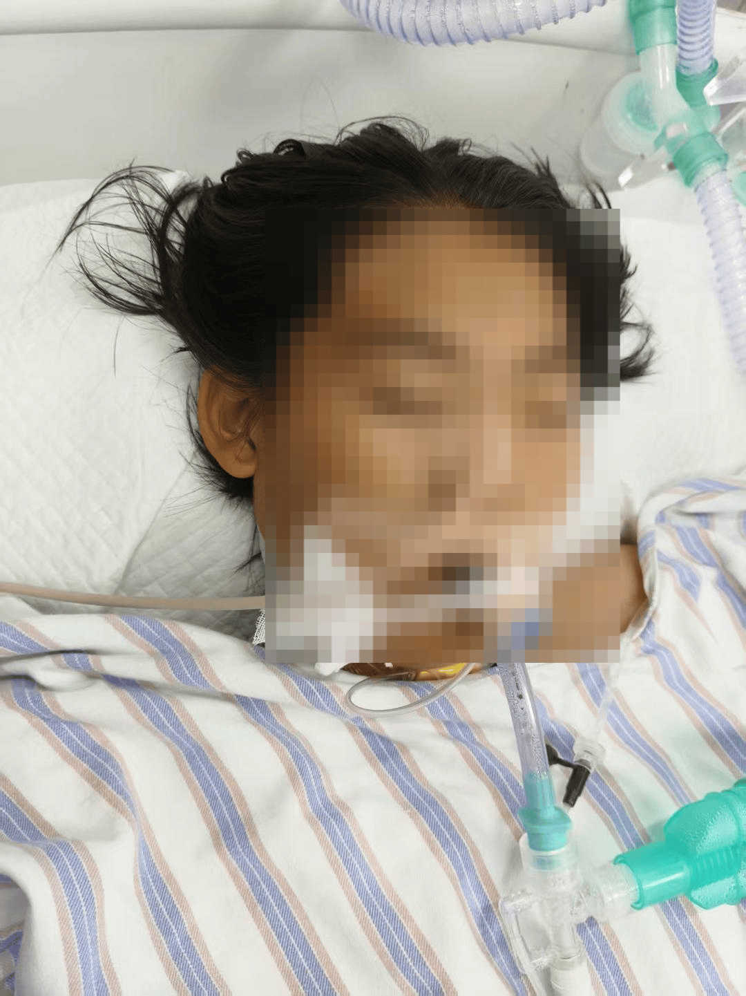 14岁女孩在拓展营遭体罚去世<strong></p>
<p>中信证券电话</strong>，班主任因截留其给父母信件受审
