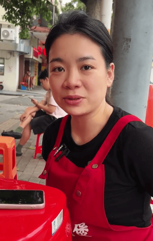 广东江门一饭店白米饭免费<strong></p>
<p>四川证券</strong>，老人每天打一碗米饭配酱油吃，店主：只要营业，就一直提供