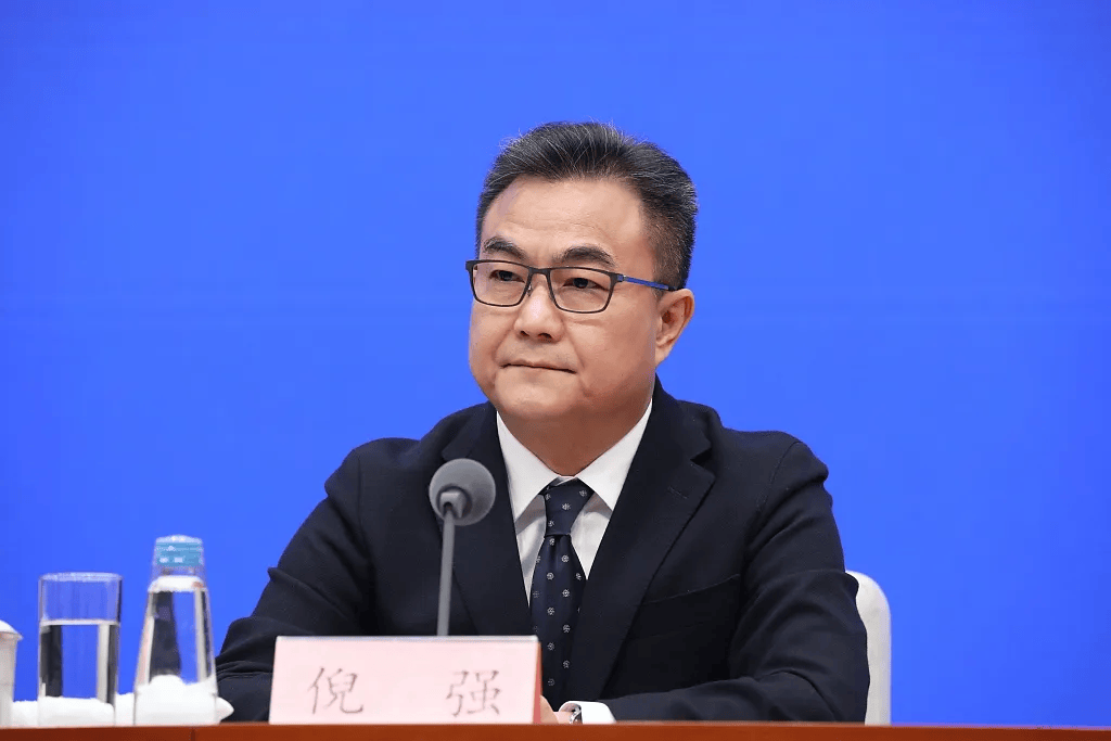 打虎<strong></p>
<p>四川证券</strong>！海南省委常委、秘书长倪强被查