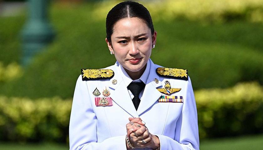 被暂停泰国总理之职<strong></p>
<p>证券行情</strong>，佩通坦提前布局将继续任内阁部长