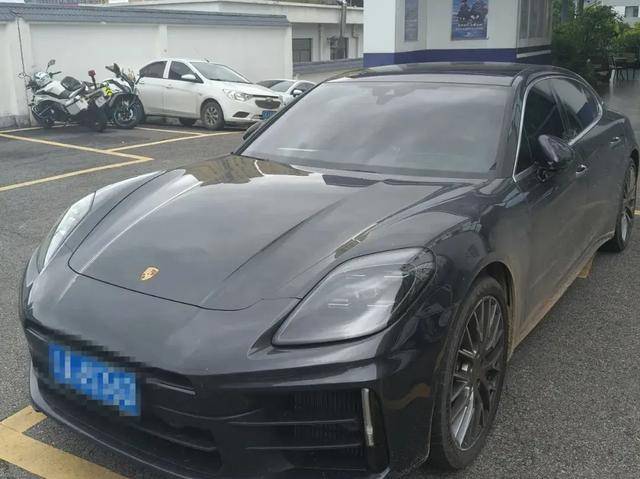离奇<strong></p>
<p>中信证券</strong>！昆明一辆140万的保时捷在停车场凭空消失