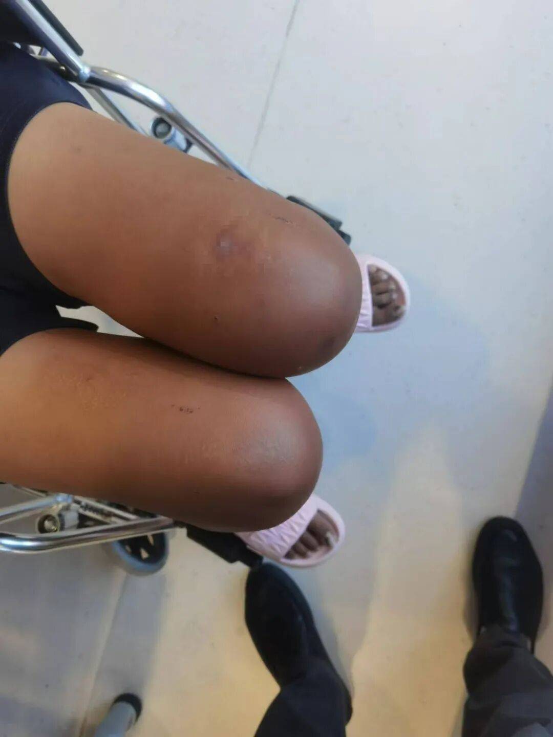 心痛！14岁少女遭体罚后身亡！“发出6封求救信<strong></p>
<p>股票行情图</strong>，均被老师截留”