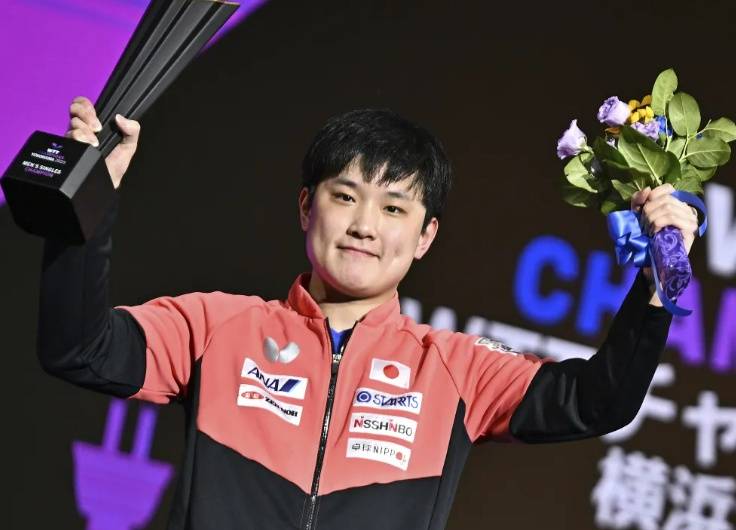 一轮游！张本智和0比3不敌薛飞<strong></p>
<p>股票行情图</strong>，日本男乒全部出局，现场观众大喊“张本智和医疗暂停”