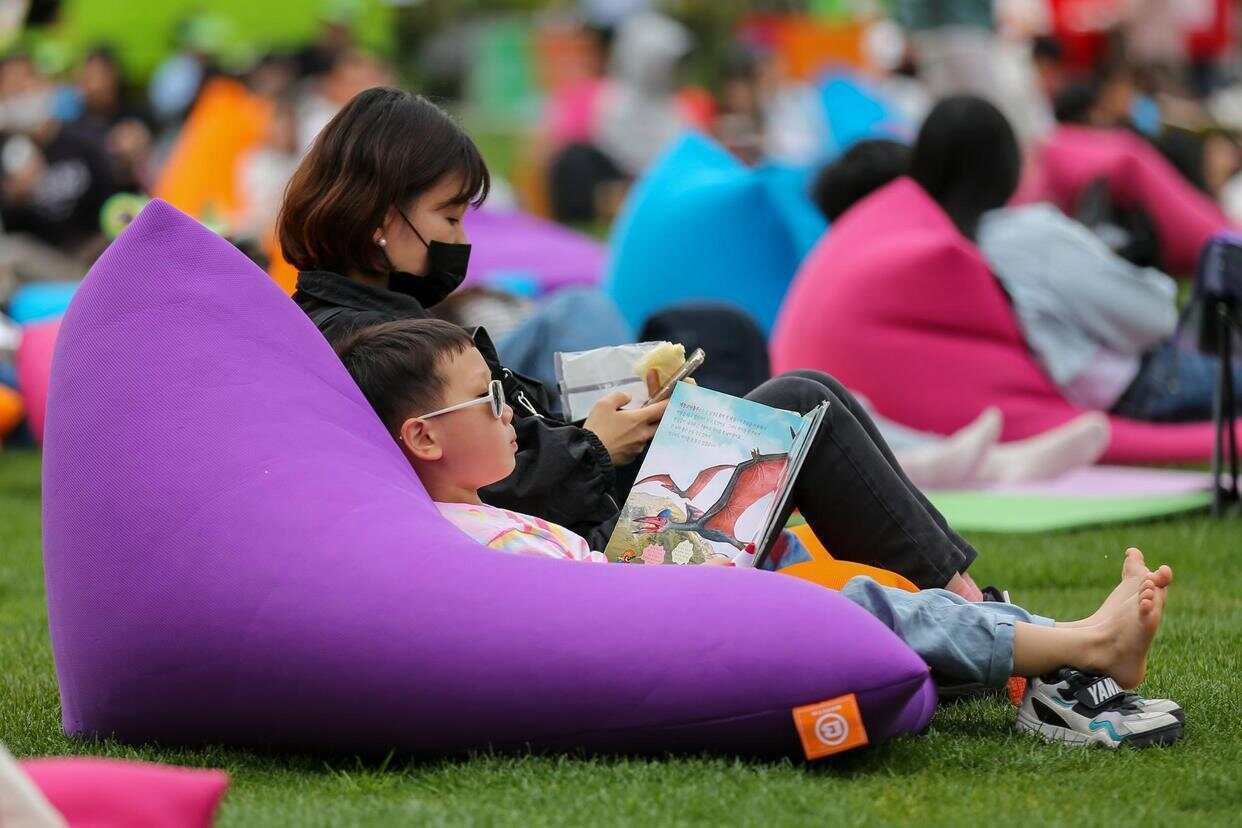 韩国人口萎缩<strong></p>
<p>新疆股票</strong>，中小学班级人数为何不减反增?